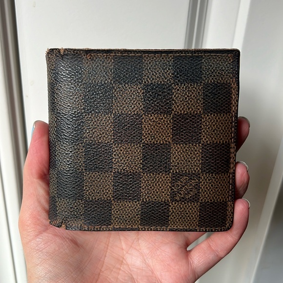 Louis Vuitton Handbags - Authentic Louis Vuitton Damier Ebene Bifold Wallet